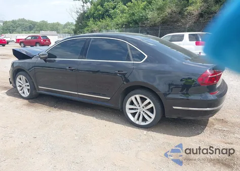 2018 Volkswagen Passat 2.0T Sel Premium из США, поврежденный, VIN 1VWCA7A36JC010783